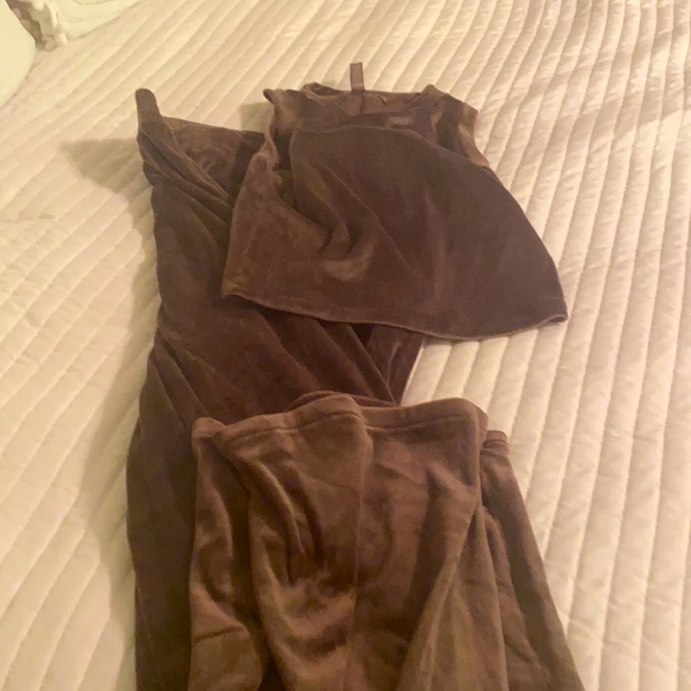 COPY - Skims Medium Brown Velour Set